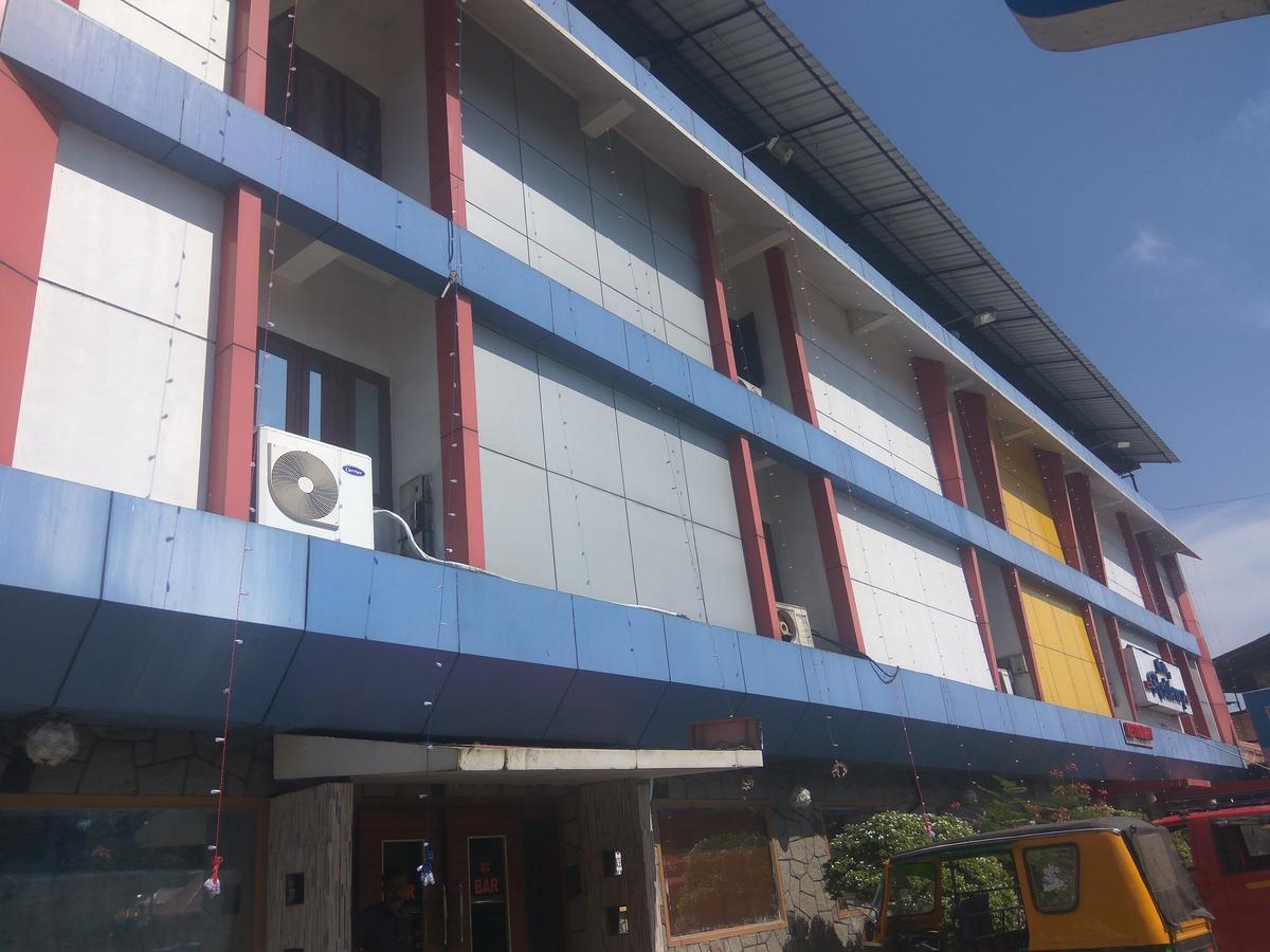 Hotel Malika Residency Ettumanoor Zewnętrze zdjęcie