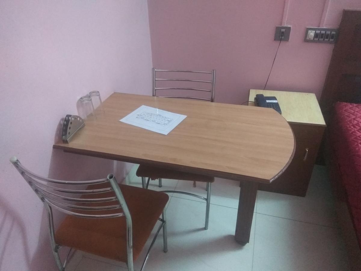Hotel Malika Residency Ettumanoor Zewnętrze zdjęcie